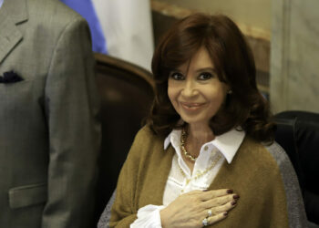 Cristina Kirchner retomó el cruce con Caputo: «No hay que ser mentiroso con los números»