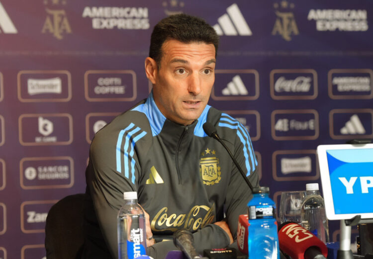 Scaloni fue nominado al Balón de Oro como mejor entrenador del mundo