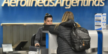 Aeronáuticos: trabajadores de ATE y Anac iniciaron un nuevo paro con escasa incidencia en vuelos