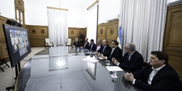 Francos y Caputo se reunieron con gobernadores por el Presupuesto 2025