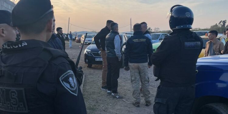 Desarticularon un «after» clandestino con más de 1600 personas, alcohol y drogas