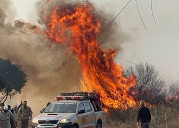El Gobierno informó sobre los recursos enviados para combatir los incendios en Córdoba