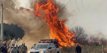 El Gobierno informó sobre los recursos enviados para combatir los incendios en Córdoba