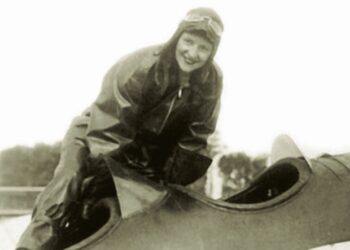 Una historia más alta que su monumento: Myriam Stefford, la baronesa del aire