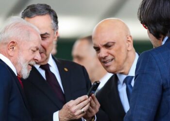 El Tribunal Supremo de Brasil ratificó la suspensión de X