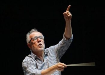 Aglepta, un octeto vocal que entrelaza historias y conjuros