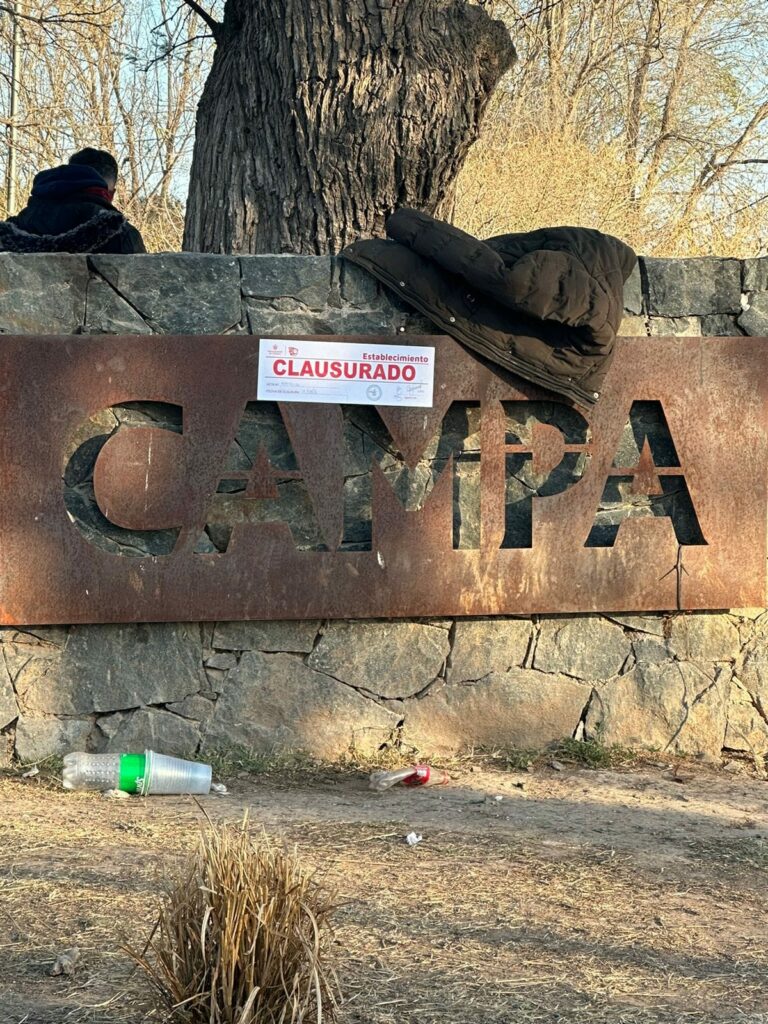 Durante el fin de semana, la Municipalidad clausuró 20 locales y desarticuló dos fiestas clandestinas