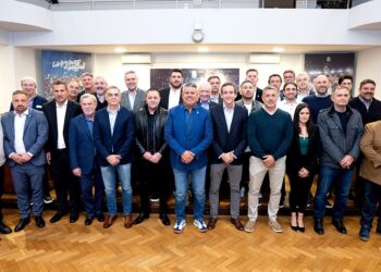 Con el apoyo de Belgrano e Instituto, Tapia seguirá siendo el presidente de AFA