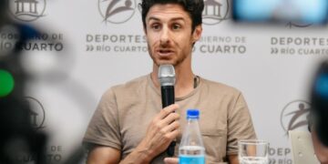Aimar disertó en la capacitación para entrenadores