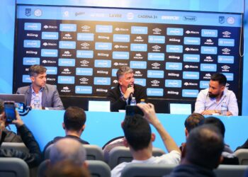 Artime: “Fue un mercado de pases muy complicado”