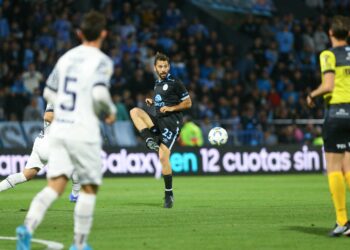 Belgrano igualó ante Independiente en el Gigante de Alberdi