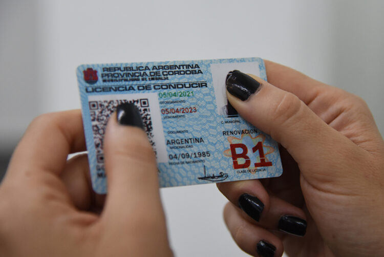 Qué pasará con las licencias de conducir no habilitadas por la Provincia