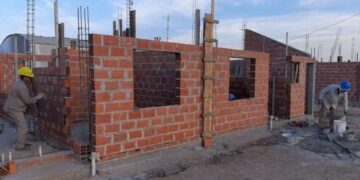 El desafío de acceder a la casa propia con un sueldo promedio