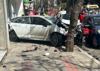 Cruzó en rojo y arrolló a alta velocidad a 35 personas sobre bulevar Chacabuco
