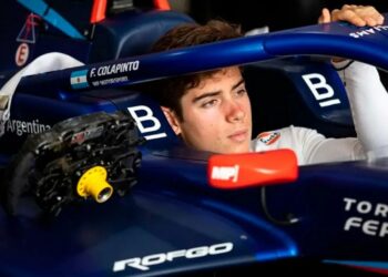 Colapinto brilló en su debut y Leclerc se quedó con el triunfo