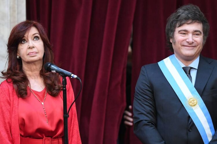 Cristina Kirchner ahora desafía a Milei con un mano a mano sobre cómo gobernar: "Te espero en el Patria"