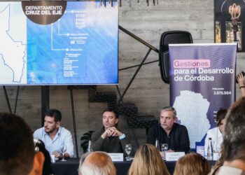 De Loredo: “La improvisación de Quinteros es preocupante”