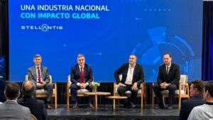 Llaryora, sobre la inversión de Stellantis en Córdoba: «Es la noticia industrial más importante de la Argentina»