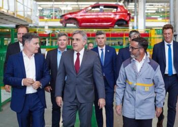 Renault hará 65.000 pick-up por año en su planta de Santa Isabel