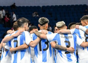 Argentina venció a Afganistán y se metió en octavos de final