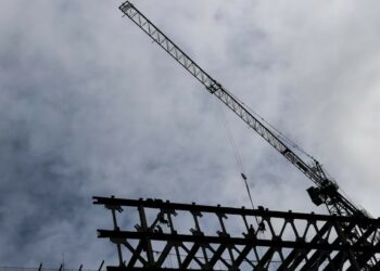 La inversión se desplomó en agosto al bajar casi un 26%