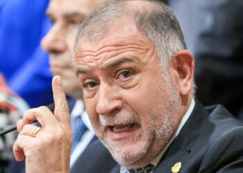 Juez: «Lo que está pasando en la Policía es un papelón»