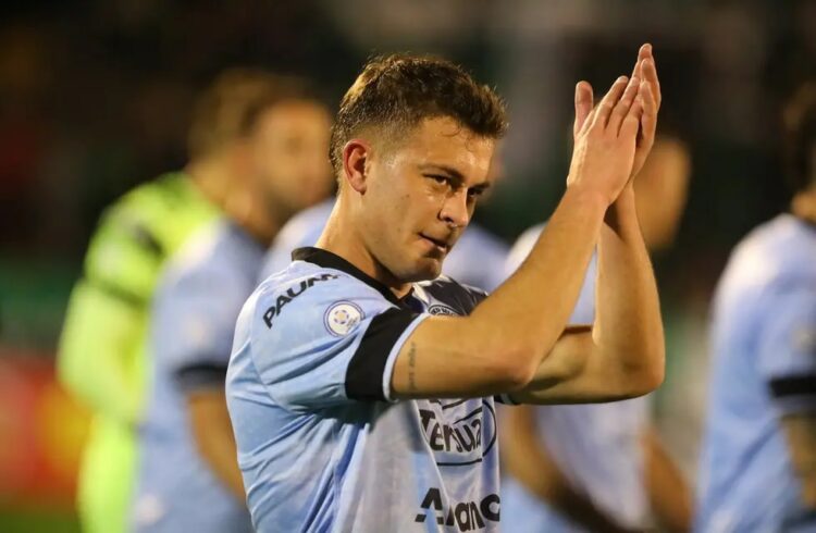 Longo abandonará Belgrano