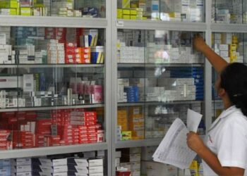 Los medicamentos en el país son más caros que en España y EE.UU.