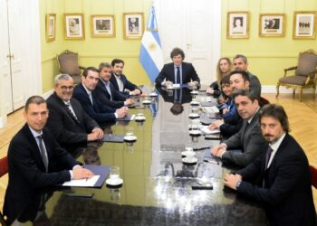 Milei redobla la rosca para evitar una caída del veto a la reforma jubilatoria