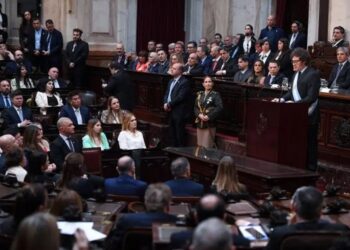 La mayoría de los legisladores por Córdoba respaldó el discurso de Milei