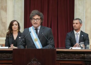 Milei ratificó el plan de “déficit cero” y le exigió un ajuste millonario a las provincias