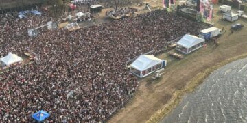Más de 200.000 jóvenes celebraron la primavera en la provincia