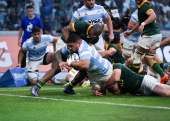 Los Pumas ganaron y sueñan con el título