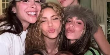 «Encuentro de solteras» entre Shakira, Tini Stoessel y cantantes argentinas