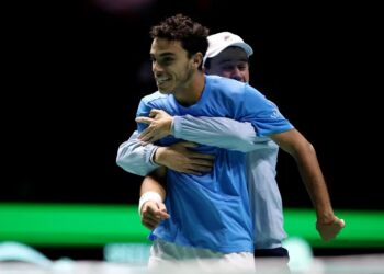 De la mano de Etcheverry y Cerúndolo, Argentina le ganó 2-1 la serie de Copa Davis a Gran Bretaña