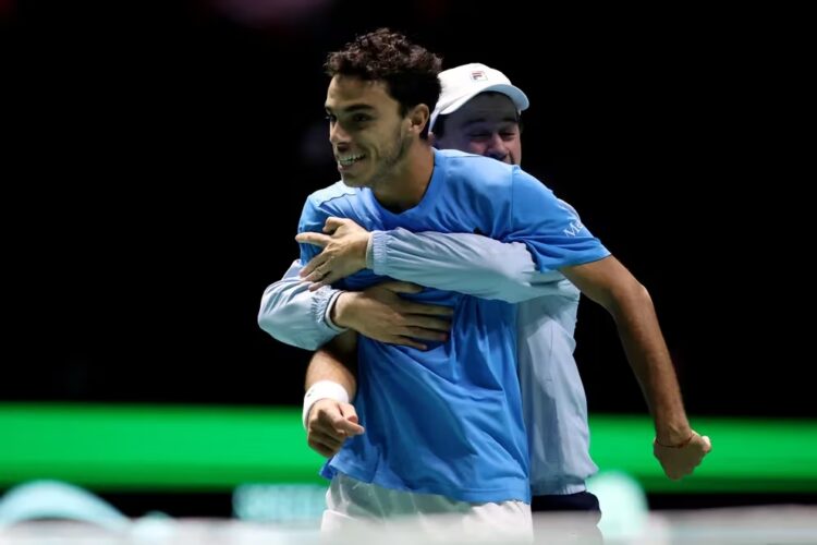 De la mano de Etcheverry y Cerúndolo, Argentina le ganó 2-1 la serie de Copa Davis a Gran Bretaña