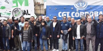 Unánime rechazo sindical al blindaje del veto presidencial