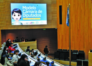 Simulacro legislativo en la Unicameral