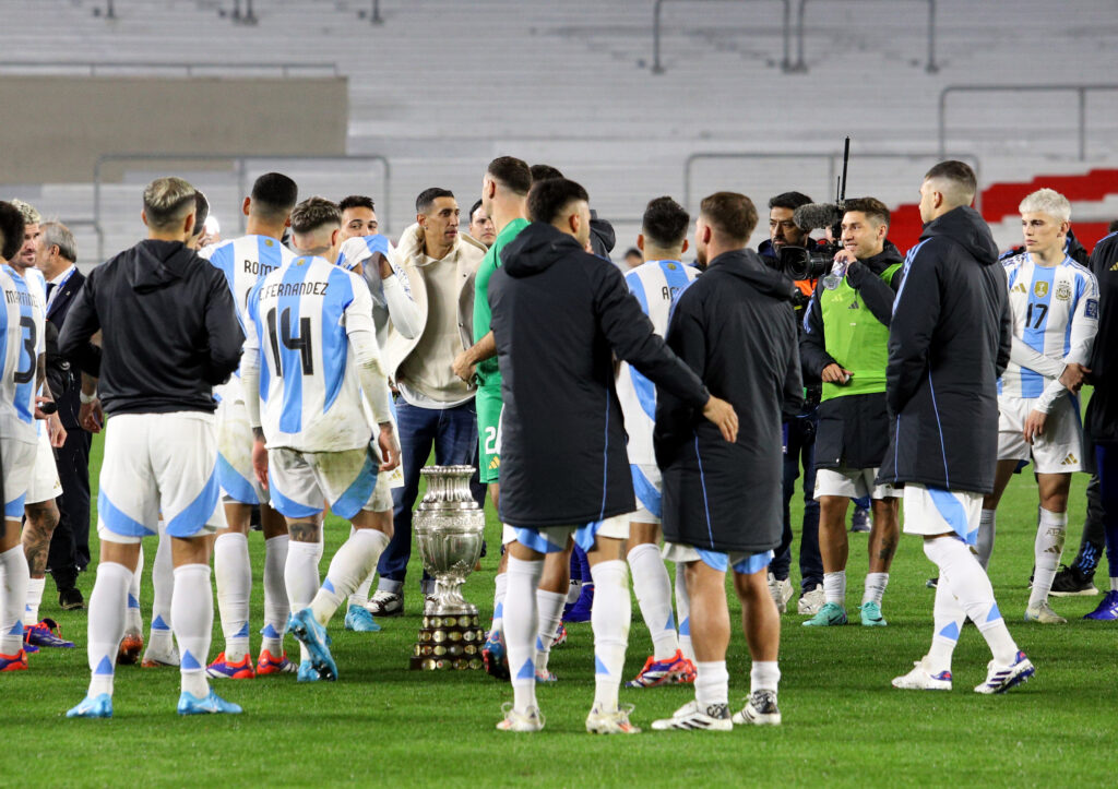 Se demoró el inicio del partido entre Argentina y Venezuela por las Eliminatorias