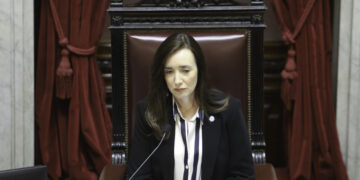 Villarruel cruzó a CFK por el nombre que eligió la ex presidenta para la lista de su candidatura al PJ