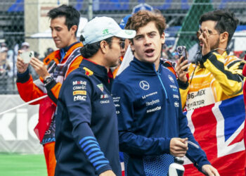 El jefe de equipo de Red Bull confirmó el interés por Franco Colapinto