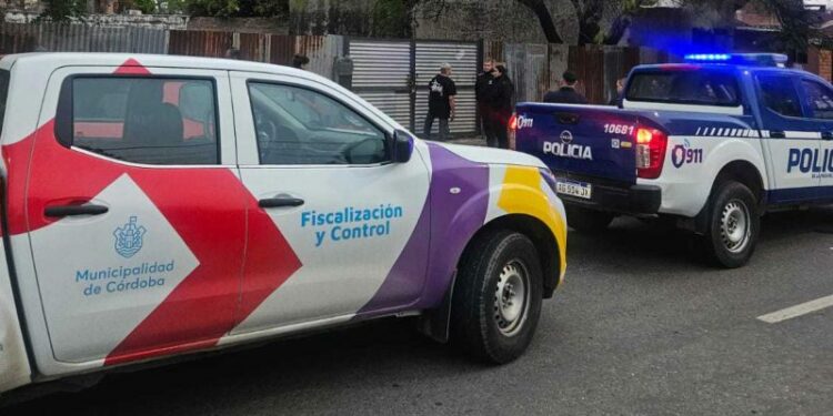 Tres fiestas clandestinas desarticuladas y dos locales clausurados durante el fin de semana