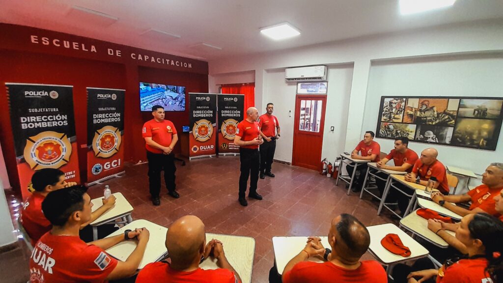 Continúa la búsqueda de los desaparecidos tras el derrumbe del hotel en Villa Gesell