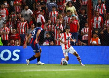 Instituto volvió al triunfo tras vencer a San Lorenzo