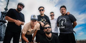 Cielo Razzo presenta su nuevo material de estudio