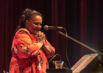 María Creuza celebra el Encuentro con un concierto en el Teatro Real