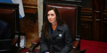 Victoria Villarruel se reunirá con el papa Francisco