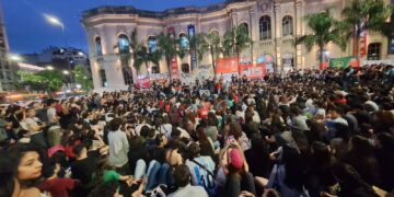 Contra el veto de Milei, las universidades de Córdoba y el país realizan un paro por 24 horas