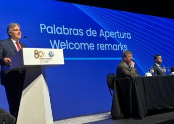Llaryora en la apertura de la Asamblea de la SIP: «No hay democracia sin libertad de expresión»