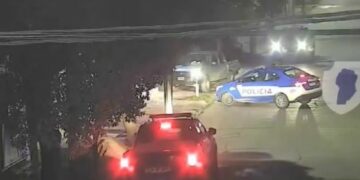 Quedó detenido tras cargar nafta, escaparse sin pagar y chocar contra una vivienda